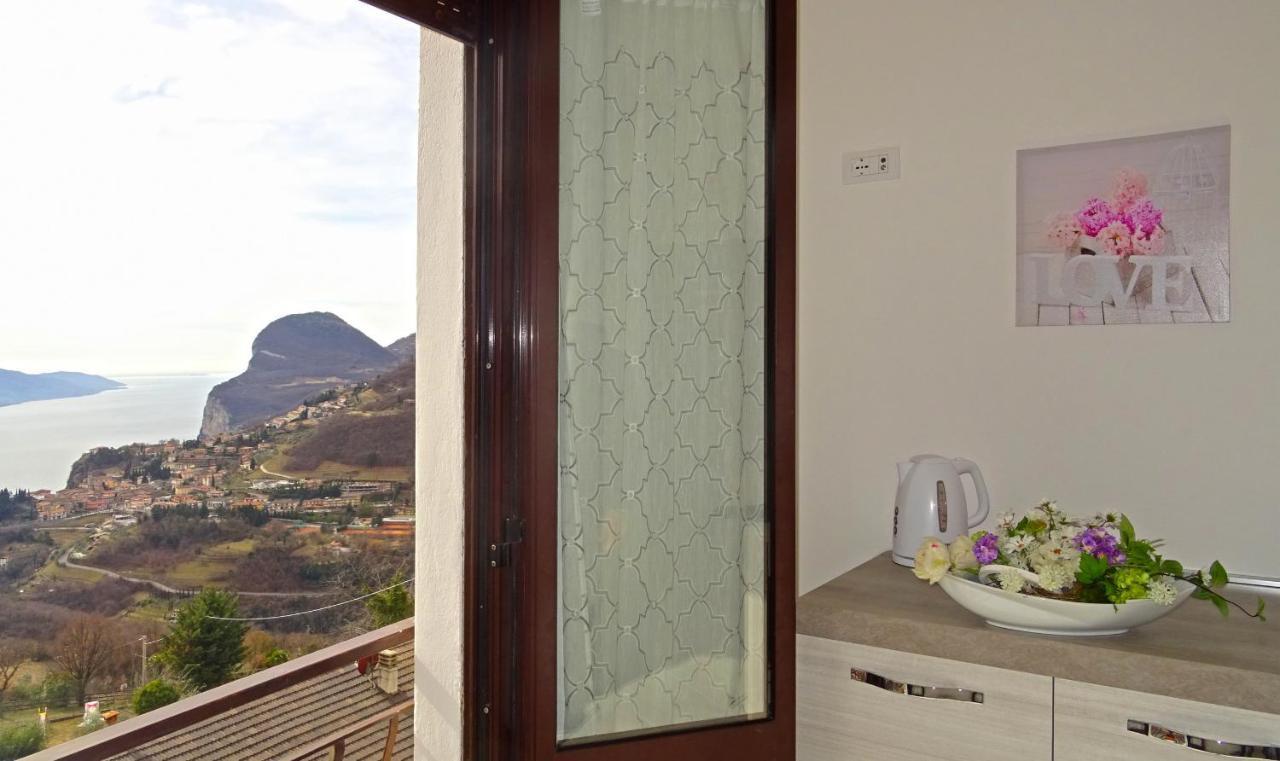 Casa Palanca Lake View Apartment By Gardadomusmea Tremosine Εξωτερικό φωτογραφία